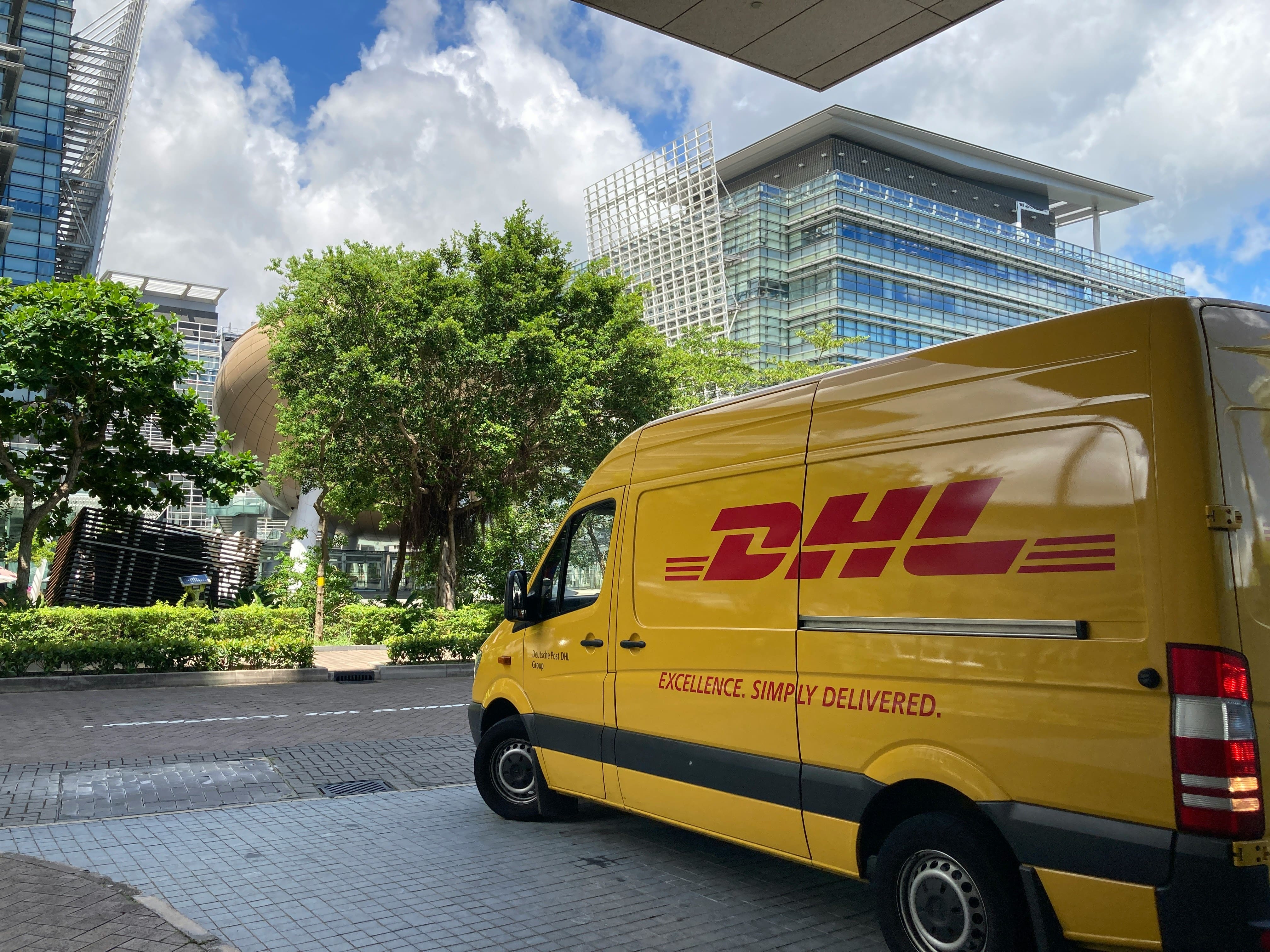 DHL GoGreen Transport?ts=1741176328