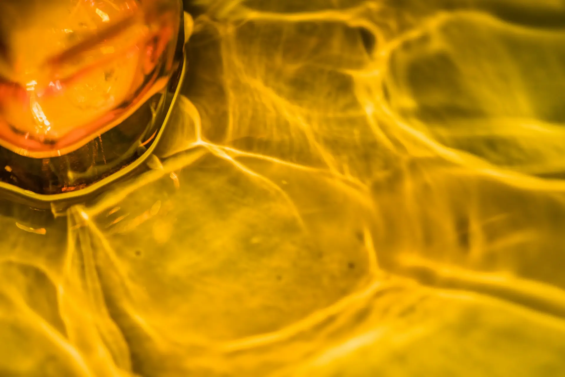 Vitamin A Tropfen 3.000 I.E  Bild zu Enthält nur zwei Inhaltsstoffe